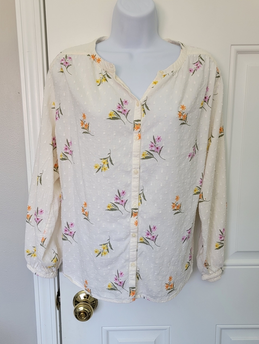 Old Navy Ivory Floral Cottagecore Blouse Swiss Dot Texture Long Sleeve Sz Small